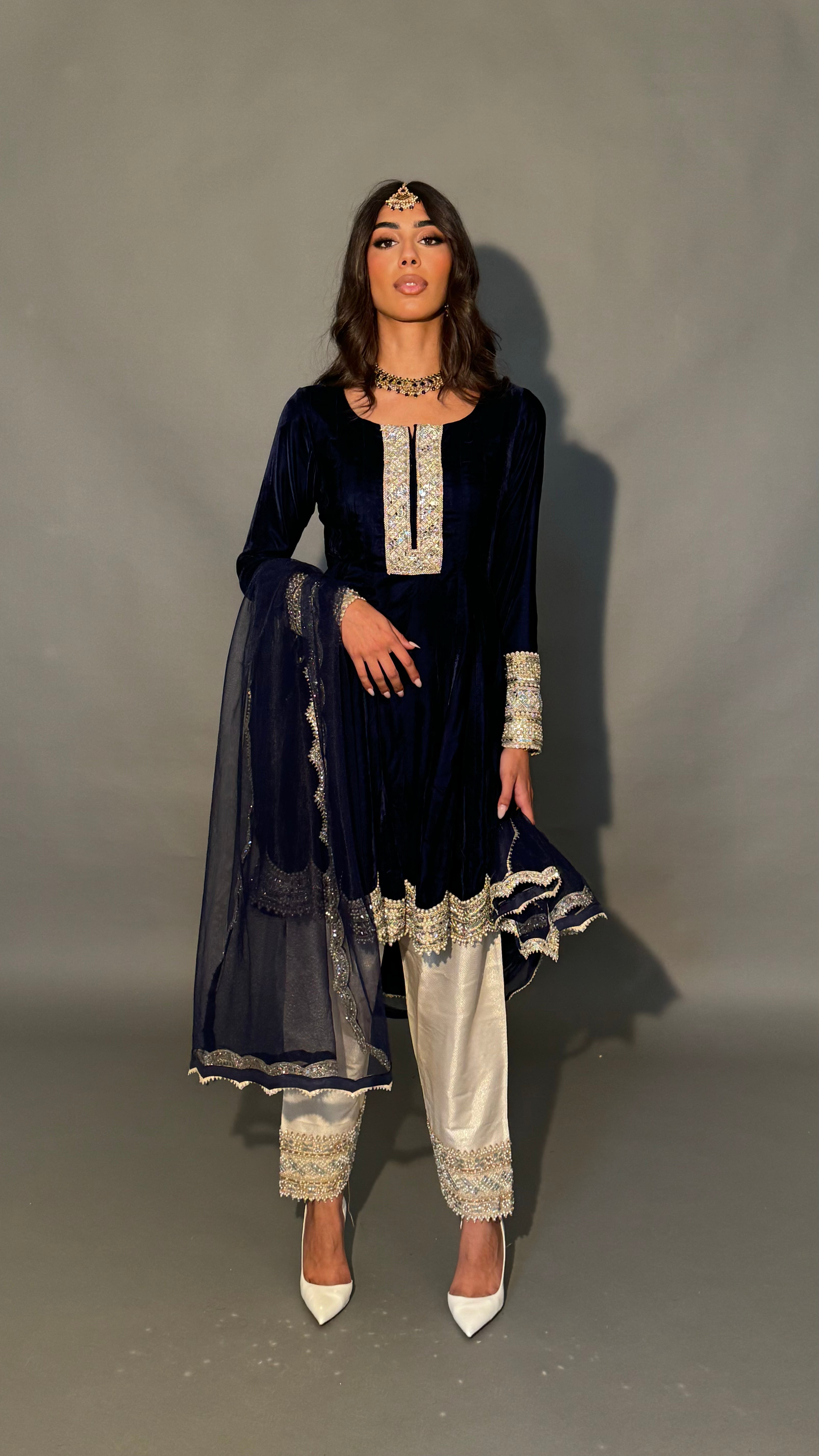 designer black kameez