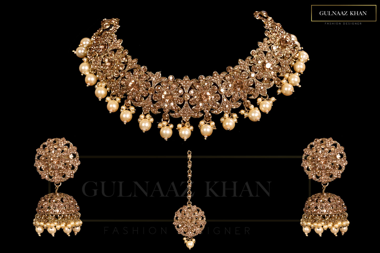 choker necklace set with maang tikka and earrings