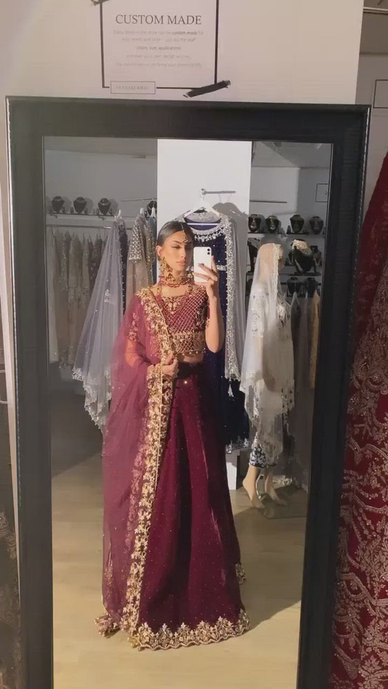 
                  
                    Load and play video in Gallery viewer, bridal lehenga choli
                  
                