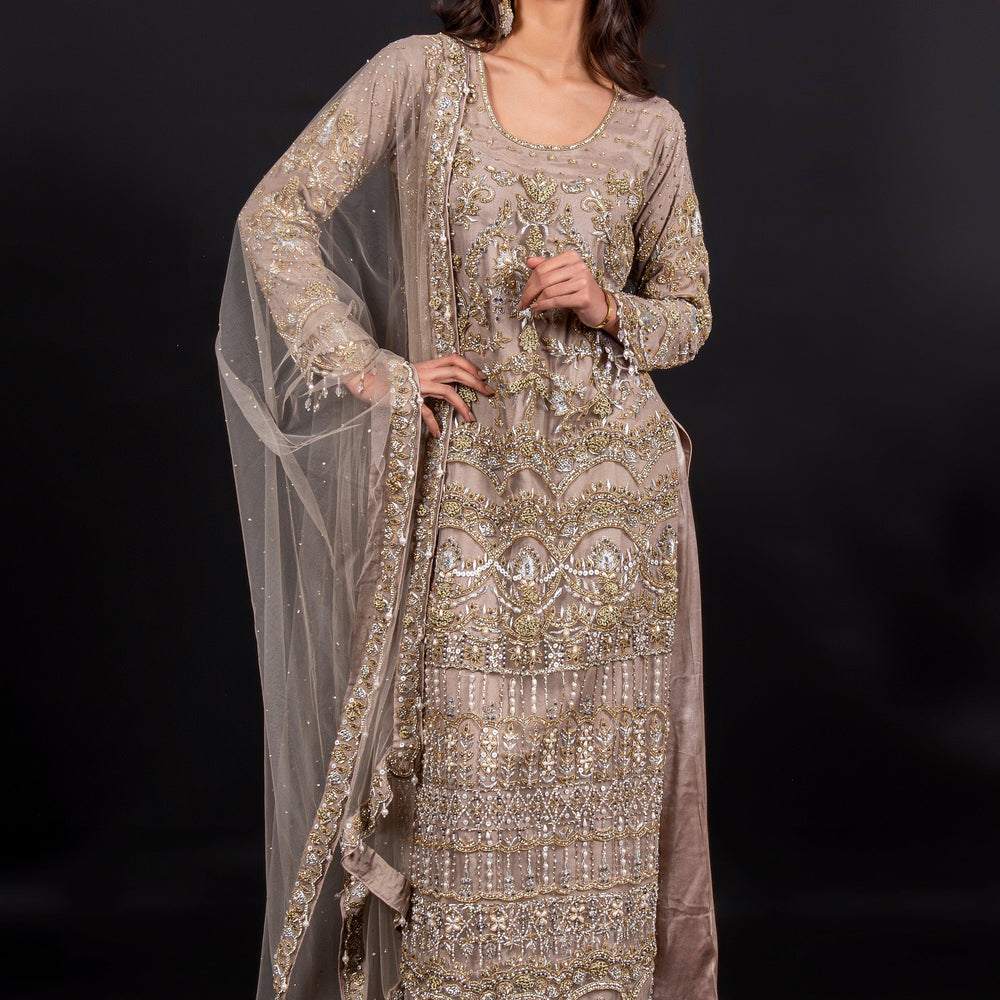 kurta and pant with dupatta
