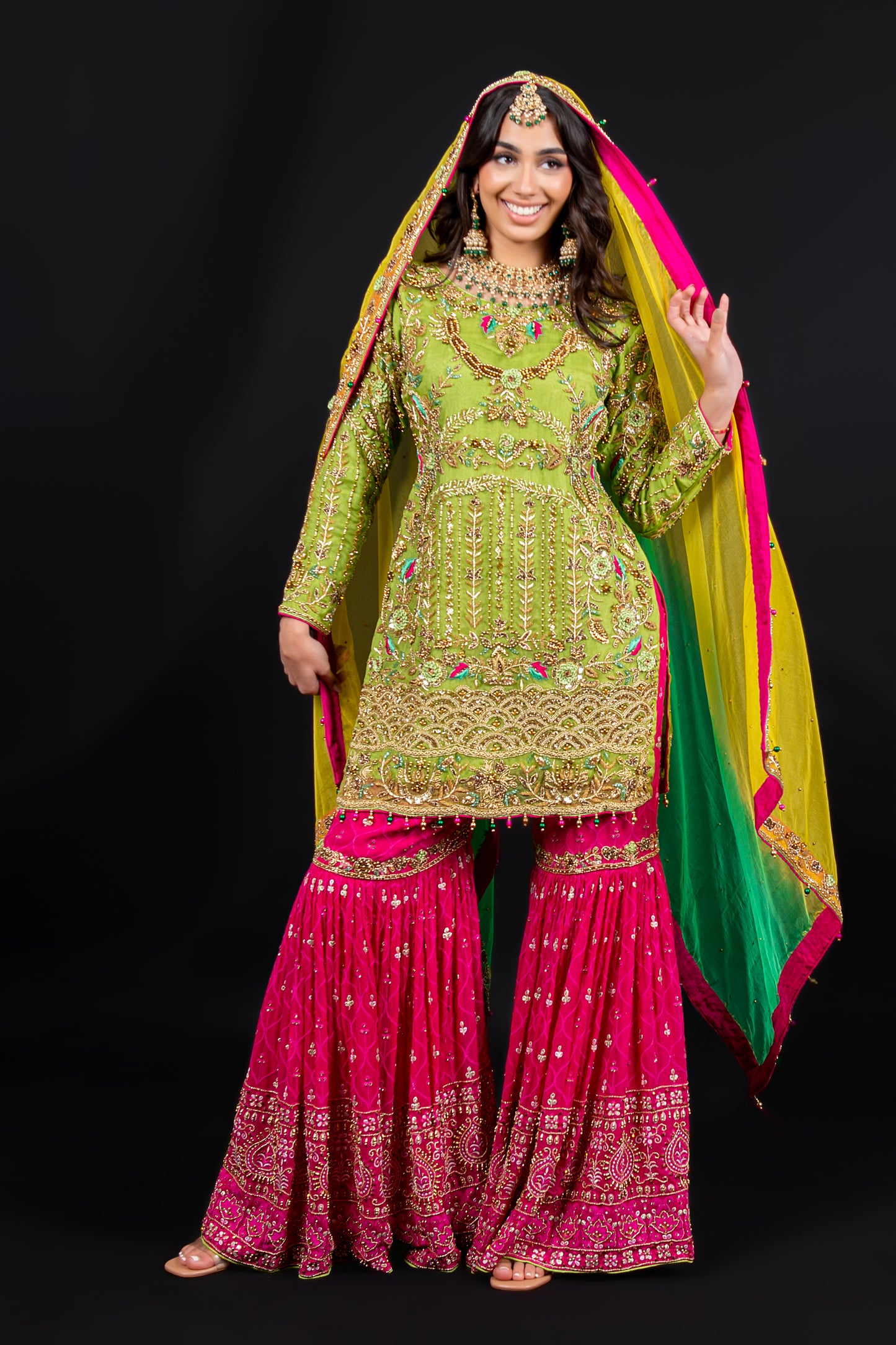 green kurti with pink plazo set