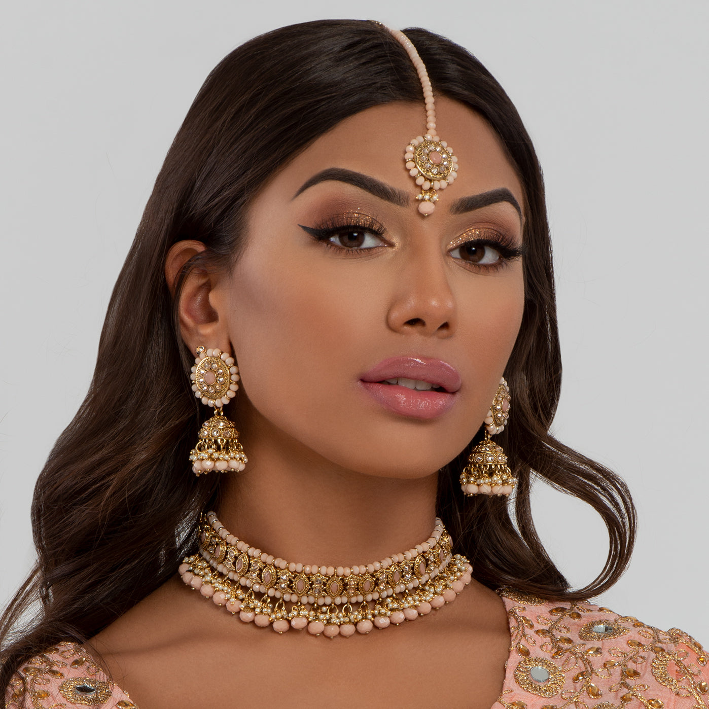 
                  
                    Kashaf Peach
                  
                