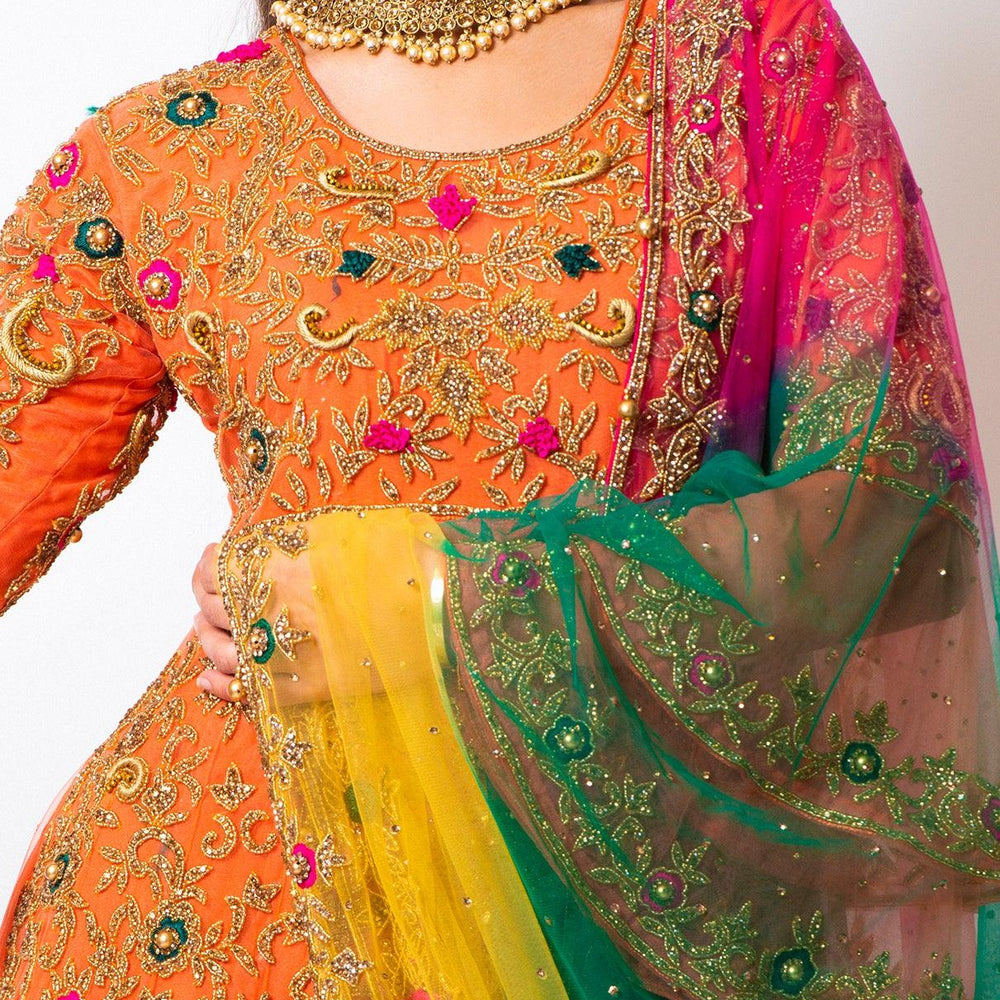 
                  
                    designer mehendi wear 
                  
                