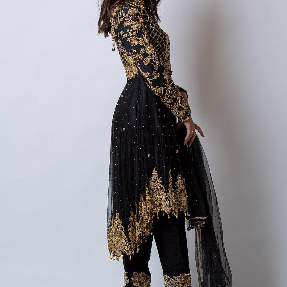 
                  
                    salwar kameez women
                  
                
