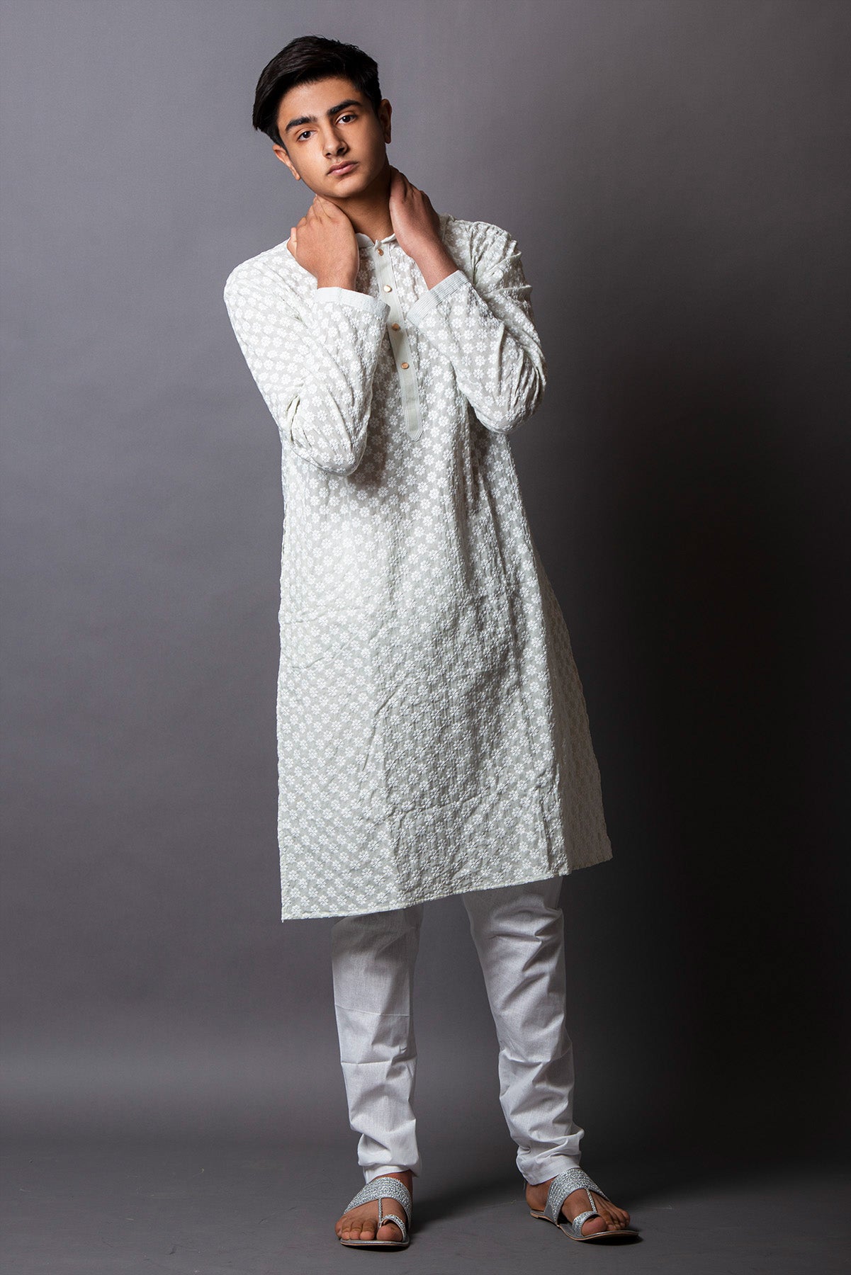 
                  
                    Kurtan Pajama Design no. 004
                  
                