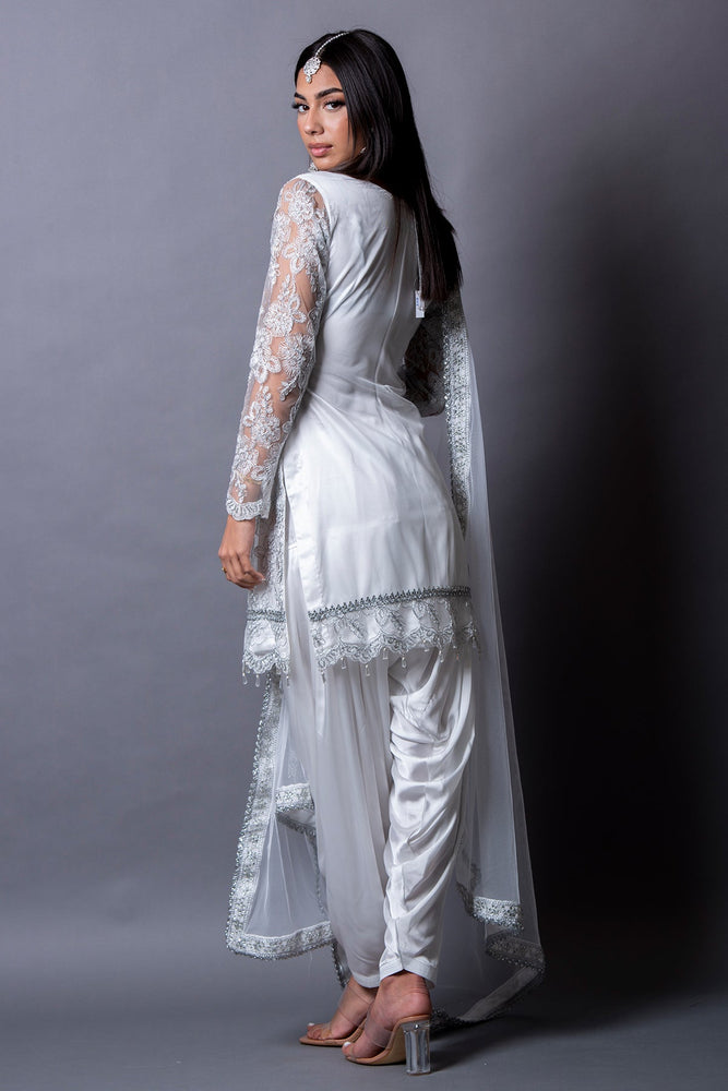 
                  
                    Arfa
                  
                