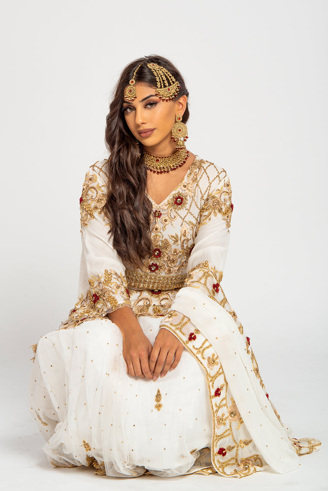 
                  
                    Mastani
                  
                