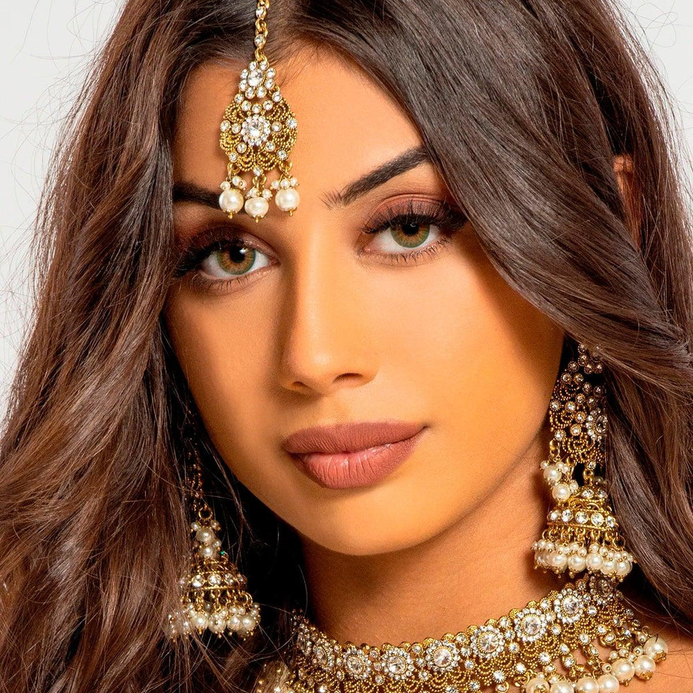 necklace and earrings set 