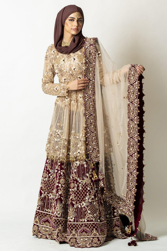 
                  
                    Faakhira
                  
                
