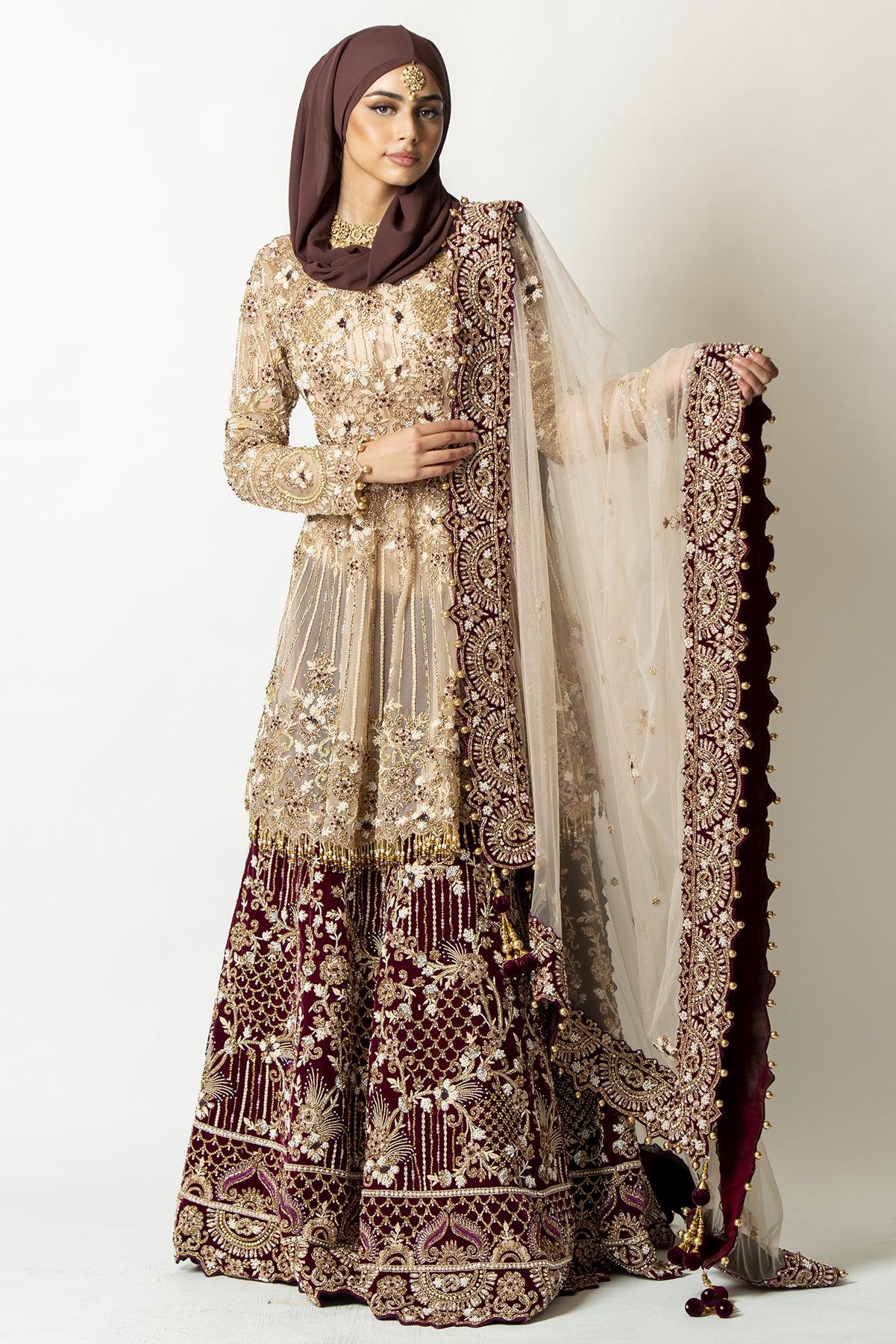 
                  
                    Faakhira
                  
                