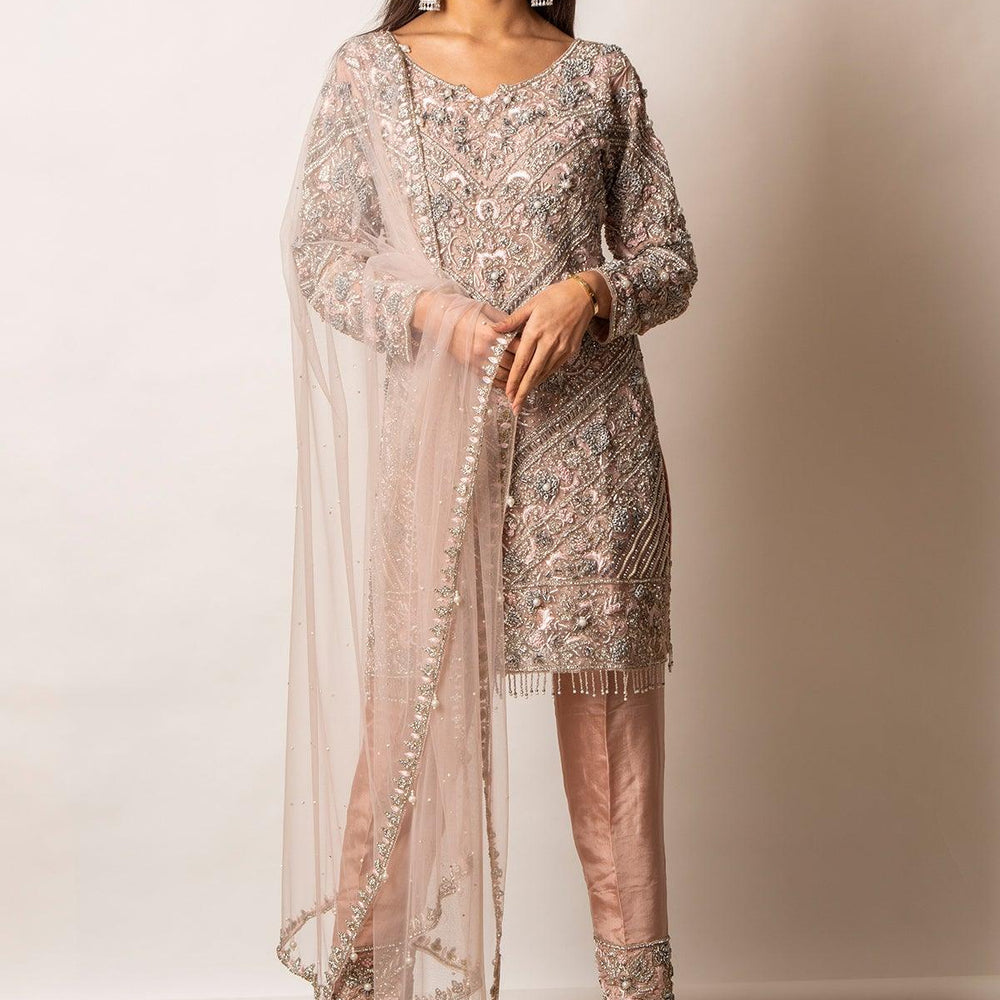 
                  
                    salwar kameez 
                  
                