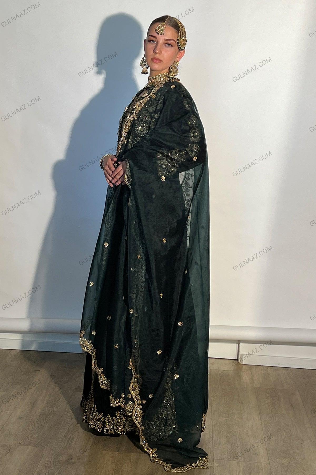 
                  
                    Hajira
                  
                