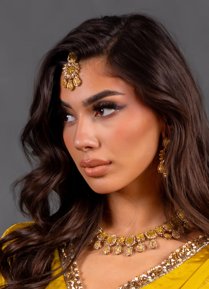 
                  
                    Shazia
                  
                