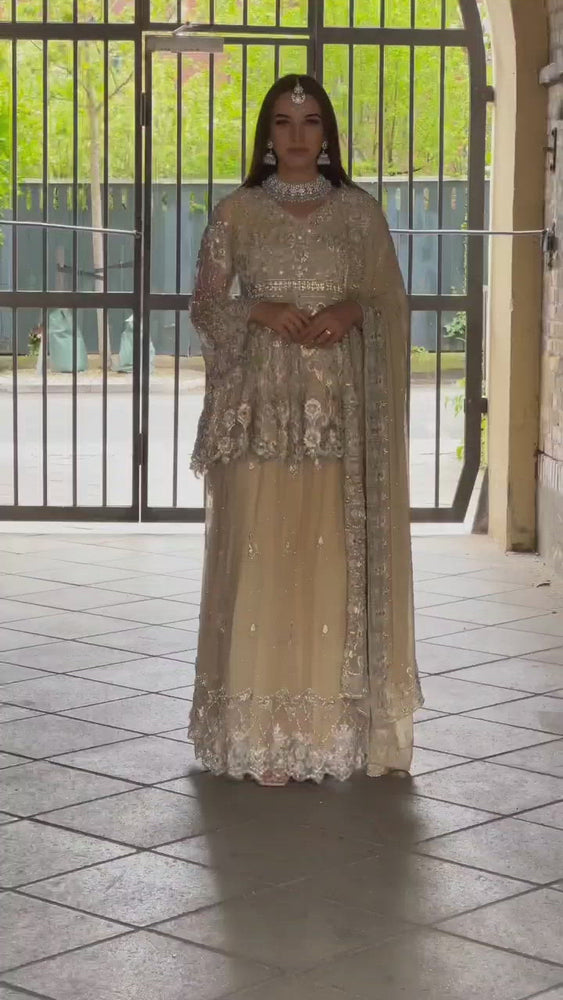 
                  
                    Load and play video in Gallery viewer, Mastani Silver
                  
                