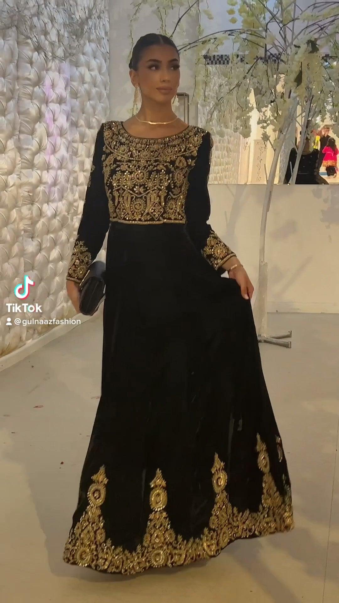 
                  
                    Hajira
                  
                