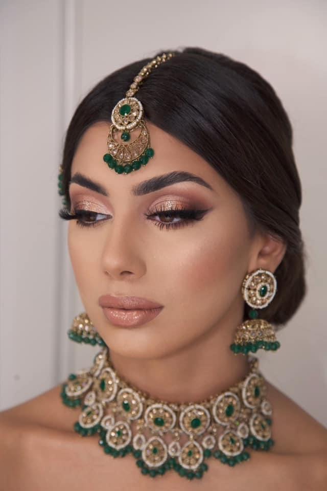 
                  
                    gold necklace set
                  
                